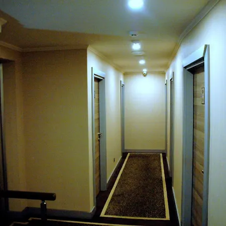 Sinem & Old Hotel
