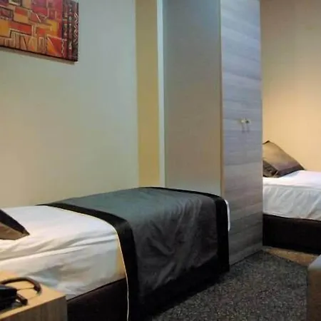 Hotel Sinem & Old 3*