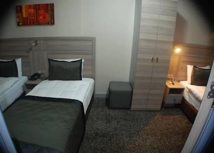 Sinem & Old Стамбул