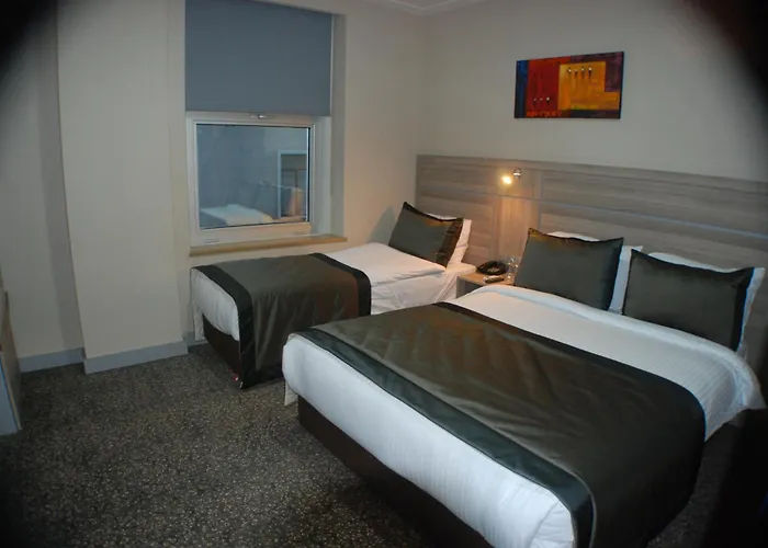 Hotel Sinem & Old 3*