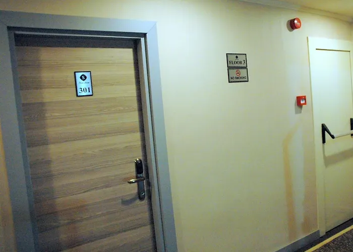 Sinem & Old 3* Istanbul