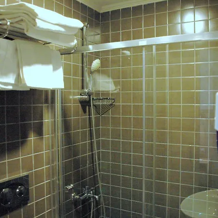 Sinem & Old 酒店 3*